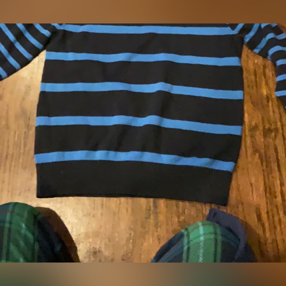Crew cuts  sweater